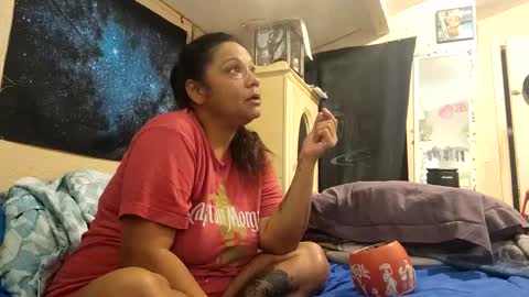 the Mini mami online show from 03.02.25