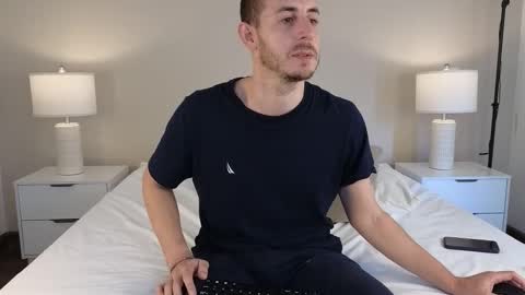       online show from 03.05.25