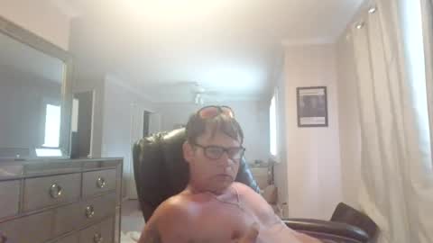 Snapshot of bigsteve24cm chatting on 07.07.26 bigsteve24cm online show from 07.07.26