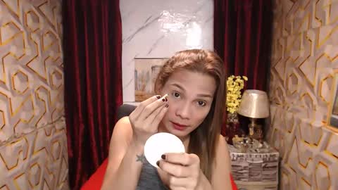 Snapshot of bigthickcock69xx chatting on 12.18.25 sophia online show from 12.18.25