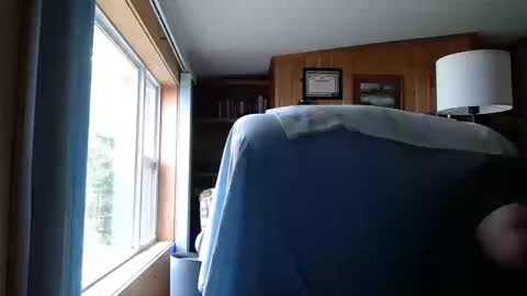 Snapshot of bigthicksatisfying2 chatting on 10.14.25 bigthicksatisfying2 online show from 10.14.25