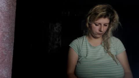 Snapshot of bigtitslala chatting on 10.22.25 bigtitslala online show from 10.22.25