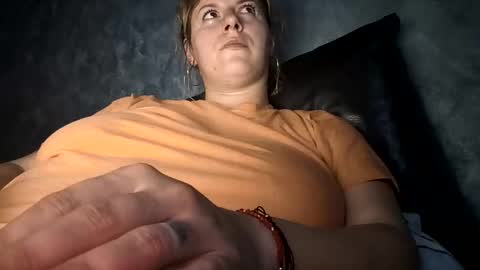 Snapshot of bigtitslala chatting on 11.22.25 bigtitslala online show from 11.22.25