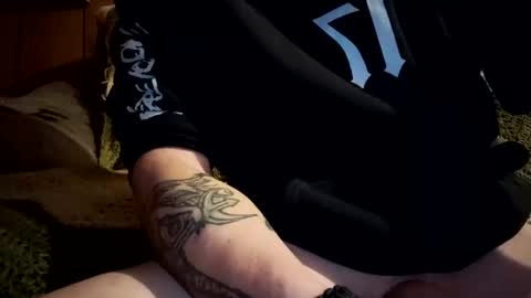 Snapshot of bigwytecock1979 chatting on 12.10.24 bigwytecock1979 online show from 12.10.24