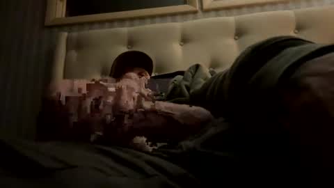 Snapshot of bigwytecock1979 chatting on 11.05.25 bigwytecock1979 online show from 11.05.25