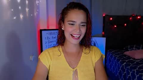 Snapshot of biikergiirl chatting on 02.10.25 Biikergiirl online show from 02.10.25