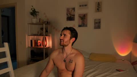 Snapshot of billy_full chatting on 12.14.24 Billy and Lisahelp us to reach 100 likes online show from 12.14.24