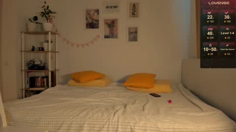 Snapshot of billy_full chatting on 02.26.25 Billy and Lisahelp us to reach 100 likes online show from 02.26.25