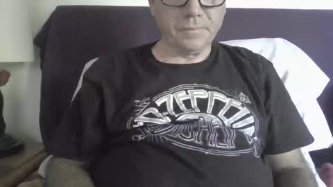 Snapshot of billydubs chatting on 10.28.25 billydubs online show from 10.28.25