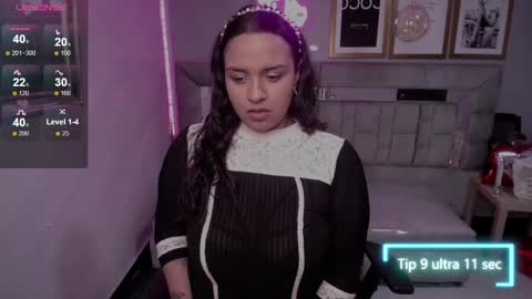 Live 1000pm 600am COLOMBIAN HOUR online show from 02.25.25