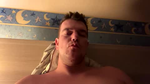 Snapshot of bingeling123 chatting on 11.02.25 bingeling123 online show from 11.02.25