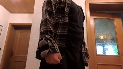 Snapshot of bisasam02 chatting on 09.09.25 pocolococo online show from 09.09.25