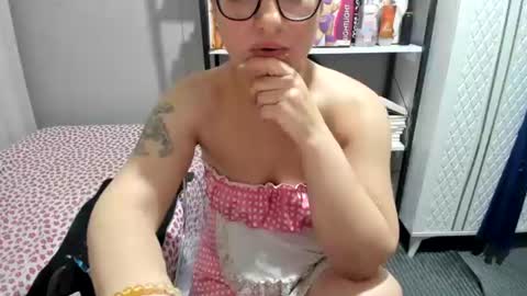 bisex woman online show from 07.24.26