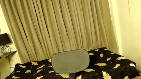 Snapshot of bitchy_bea chatting on 04.09.26 bitchy_bea online show from 04.09.26