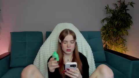 Snapshot of bjliki chatting on 02.15.25 Julia online show from 02.15.25