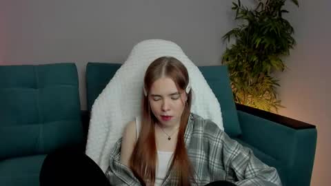 Snapshot of bjliki chatting on 02.17.25 Julia online show from 02.17.25