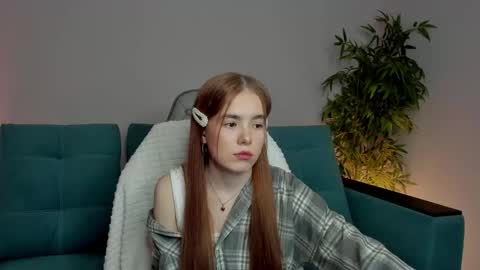 Snapshot of bjliki chatting on 02.17.25 Julia online show from 02.17.25