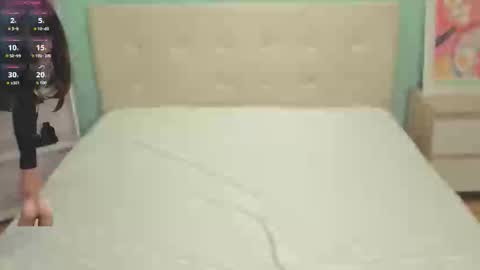 Snapshot of bjliki chatting on 10.17.25 Julia online show from 10.17.25