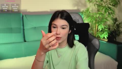 Snapshot of bjliki chatting on 10.23.25 Julia online show from 10.23.25