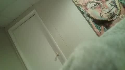 Snapshot of bkoski96 chatting on 11.14.25 bkoski96 online show from 11.14.25