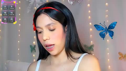 Sara online show from 12.15.25