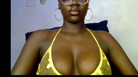 Black DIVA online show from 04.14.26