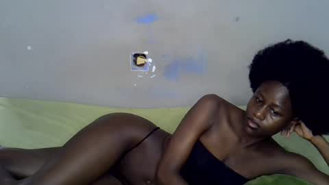 Snapshot of black_ebony8 chatting on 06.20.26 black_ebony8 online show from 06.20.26