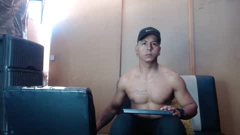 Snapshot of black_hot26 chatting on 01.07.25 black_hot26 online show from 01.07.25
