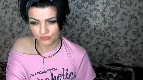 black_hot_01 online show from 11.22.25