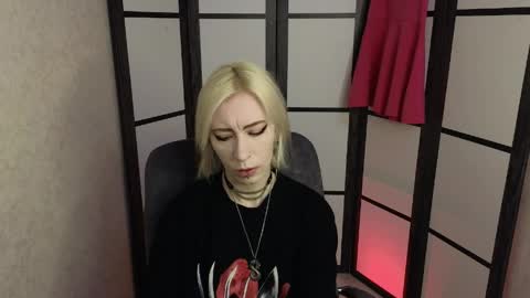 Emily online show from 05.25.26
