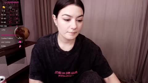 Mon Mon online show from 10.19.25