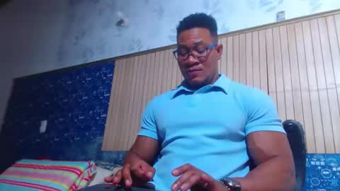 duglas online show from 04.03.26