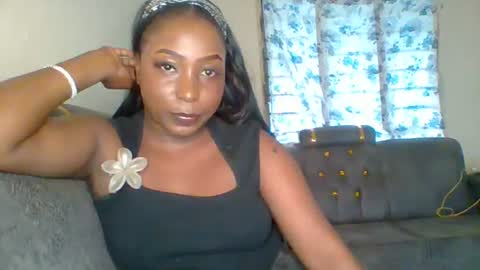 Dee online show from 06.14.26