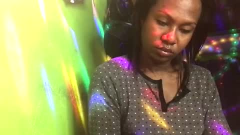 Snapshot of blackasiancockts chatting on 01.18.25 Crystal online show from 01.18.25