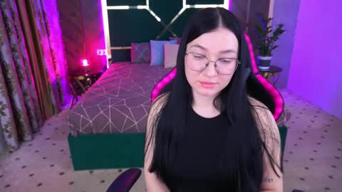 Katy online show from 12.11.24