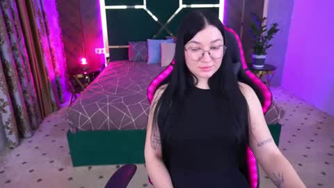 Katy online show from 12.11.24