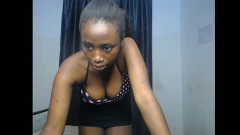 lela online show from 04.15.26