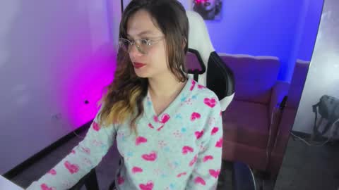 Sophie online show from 11.30.25