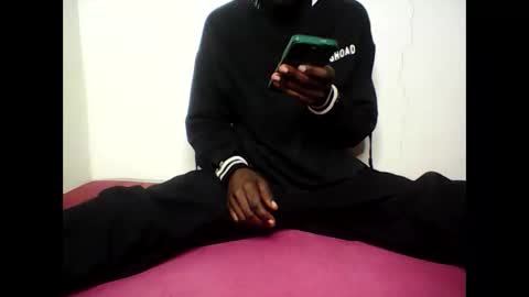 blackcoupel online show from 11.30.25