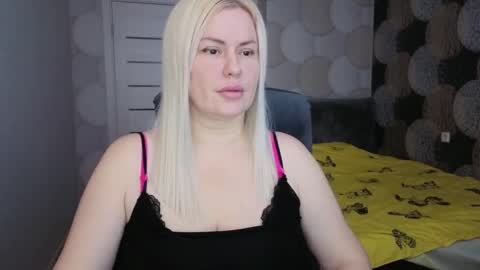 blackeyes11 online show from 10.23.25