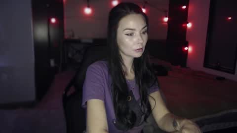 Snapshot of blackfoxy3 chatting on 10.16.25 Altushka online show from 10.16.25