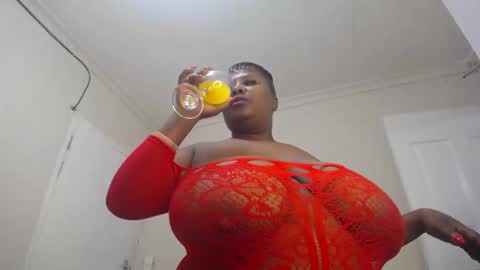 Snapshot of blackladyqx chatting on 02.03.25 blackladyqx online show from 02.03.25