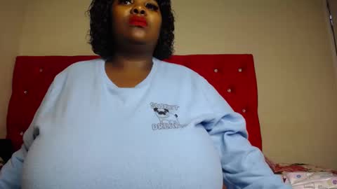 Snapshot of blackladyqx chatting on 02.21.25 blackladyqx online show from 02.21.25