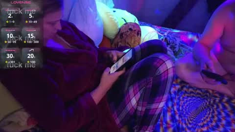 blacklightparty69 online show from 09.14.25