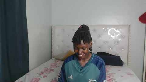 Snapshot of blackmelaninqueen chatting on 02.09.26 Cleo online show from 02.09.26