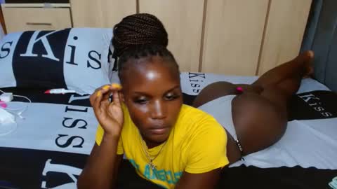 Smiley sylivia online show from 02.23.25