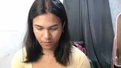 Ellez online show from 11.04.25