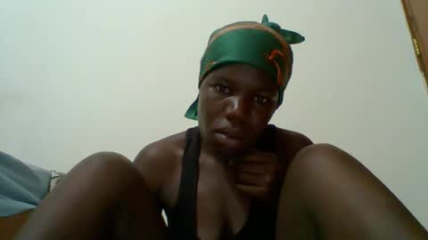 SARAH online show from 10.31.25