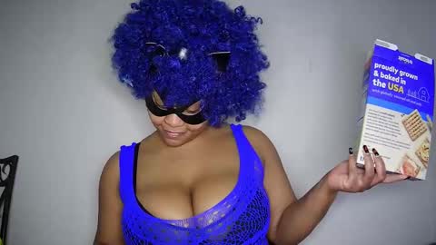 Queen Siren online show from 02.12.25