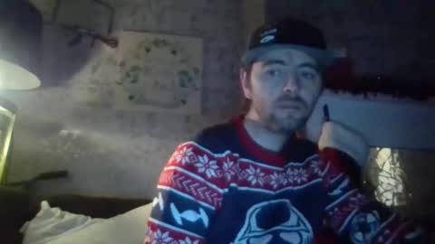 Snapshot of blackvswhite2022 chatting on 12.31.24 blackvswhite2022 online show from 12.31.24